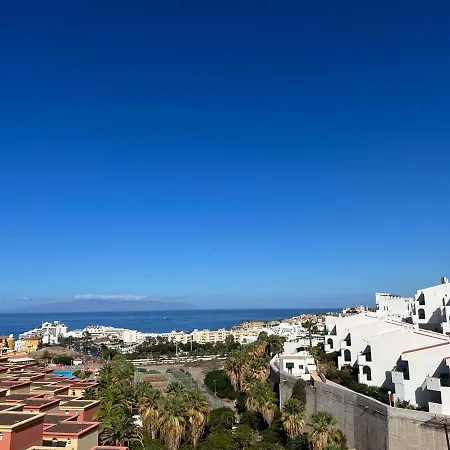Family Ocean & Mountain Views & Heated Pool Costa Adeje (Tenerife)