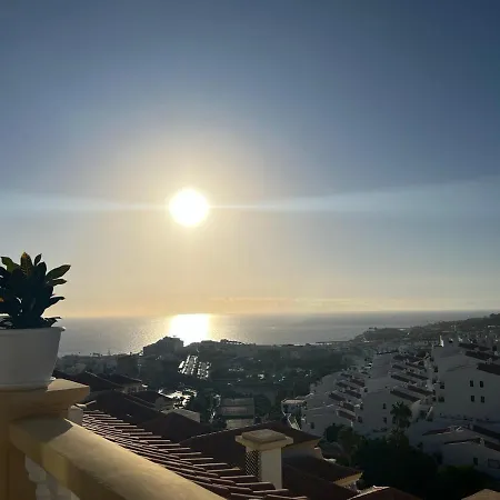 Family Ocean & Mountain Views & Heated Pool * Costa Adeje (Tenerife)